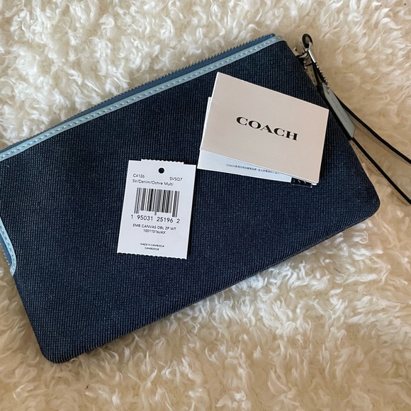 Brand New Coach Denim Wristlet - Picture 4 of 5